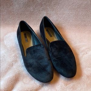 Tahari frankie velvet loafers